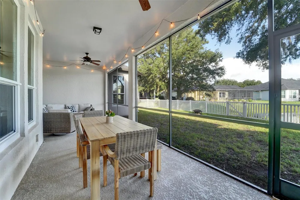 7136 DERWENT GLEN CIRCLE Land O Lakes, FL 34637