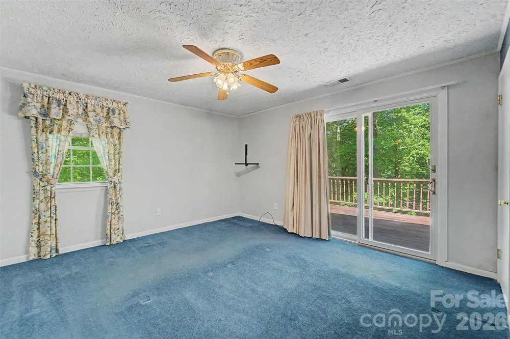 1747 University Heights Road Cullowhee, NC 28723