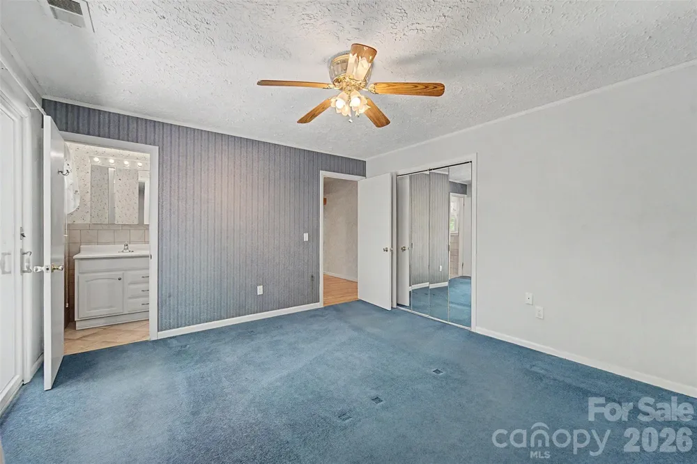 1747 University Heights Road Cullowhee, NC 28723
