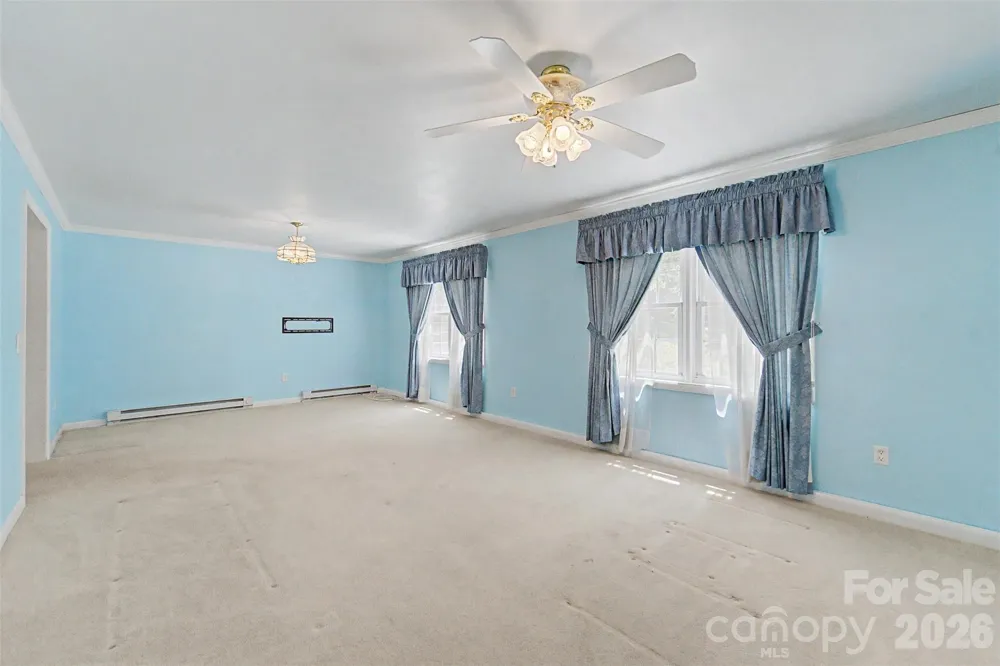 1747 University Heights Road Cullowhee, NC 28723