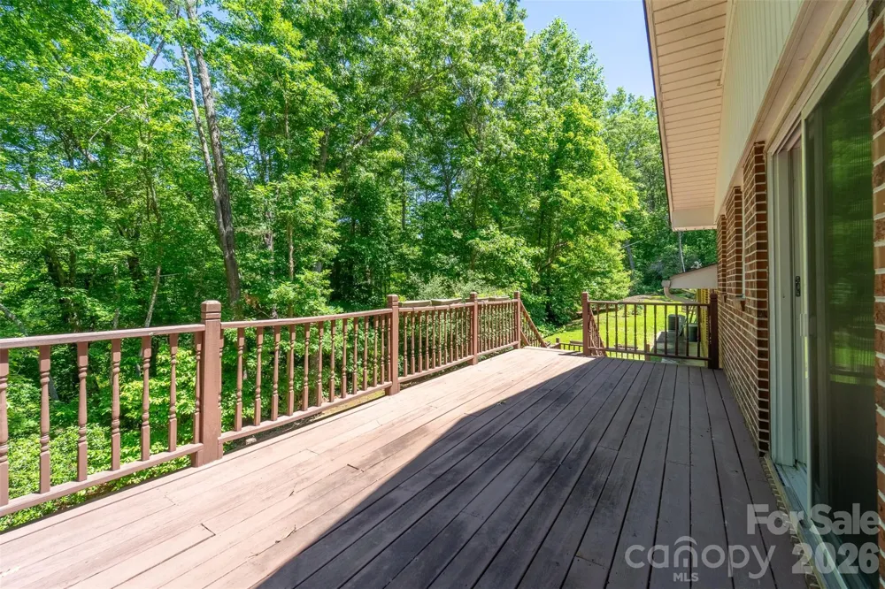1747 University Heights Road Cullowhee, NC 28723