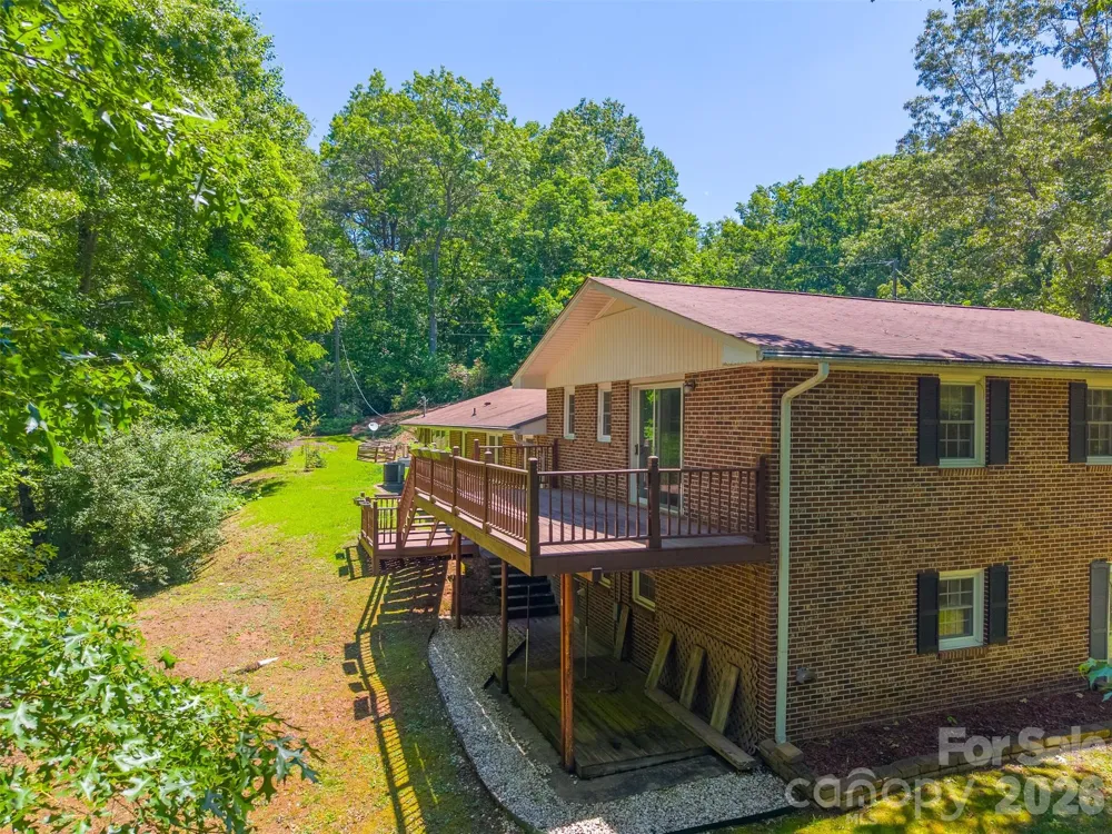 1747 University Heights Road Cullowhee, NC 28723