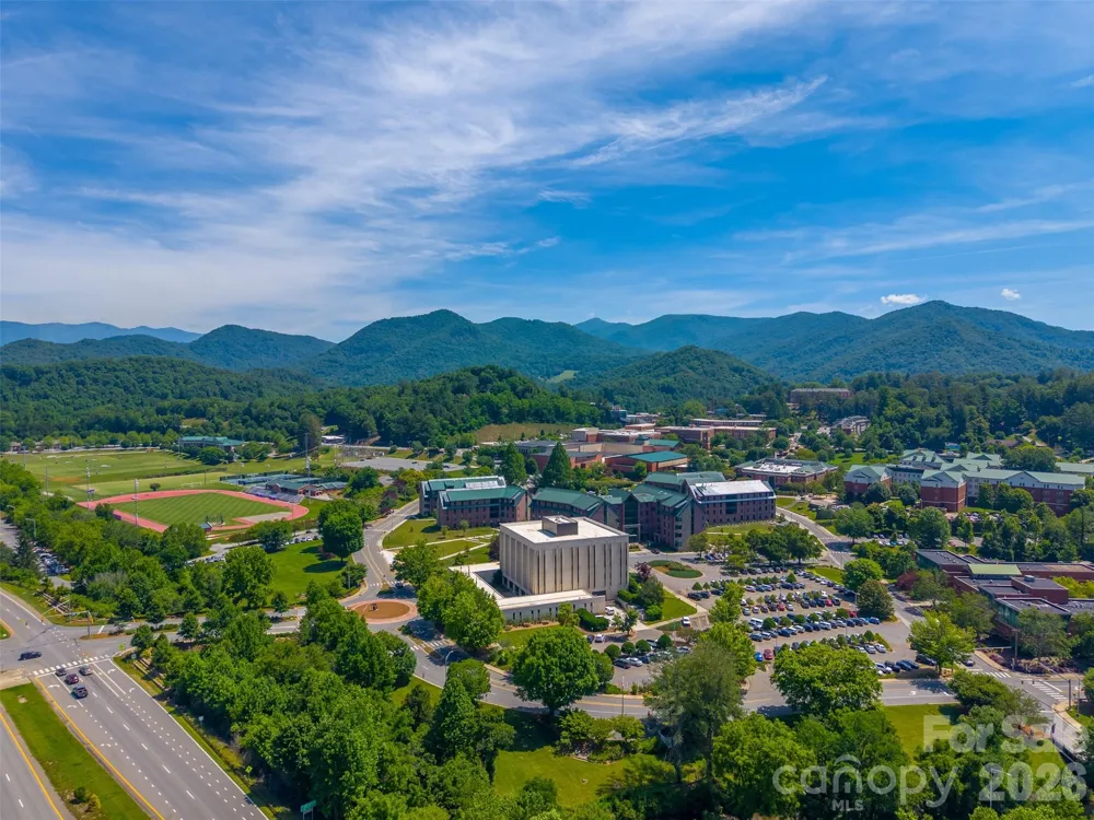 1747 University Heights Road Cullowhee, NC 28723