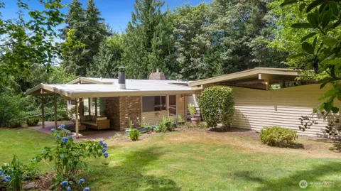 11880 NE 36th Place