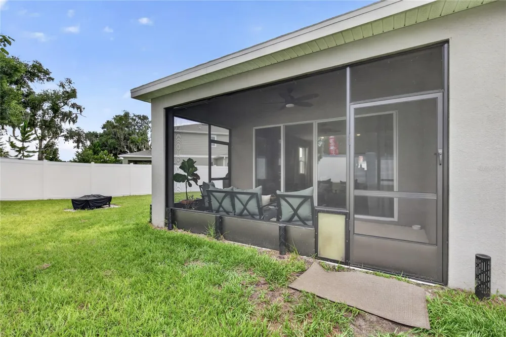 3625 SUBLETT LOOP Tavares, FL 32778