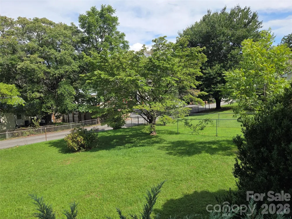 201 Stafford Street Black Mountain, NC 28711