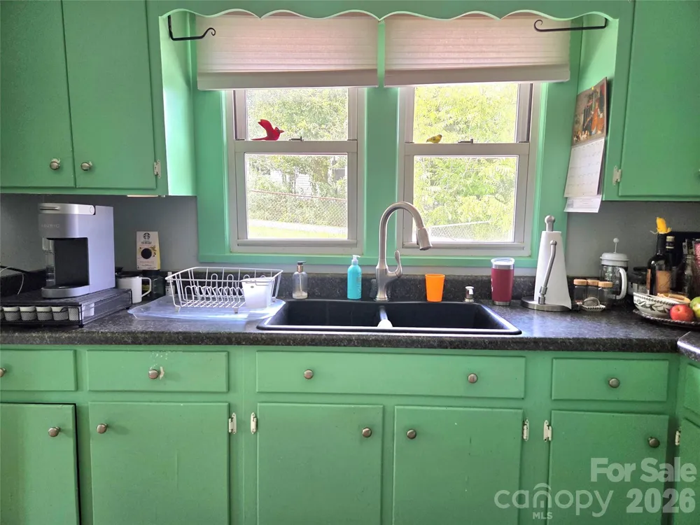 201 Stafford Street Black Mountain, NC 28711
