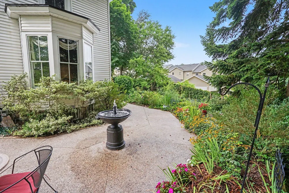 312 E 16th Street Holland, MI 49423