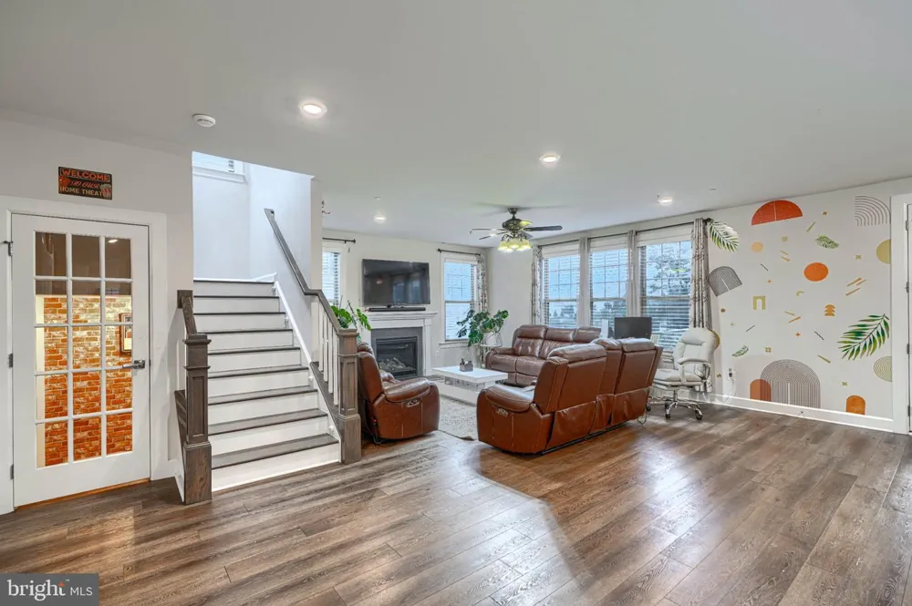 7142 STARMOUNT WAY New Market, MD 21774