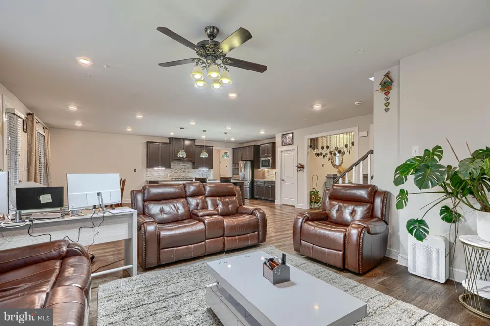 7142 STARMOUNT WAY New Market, MD 21774