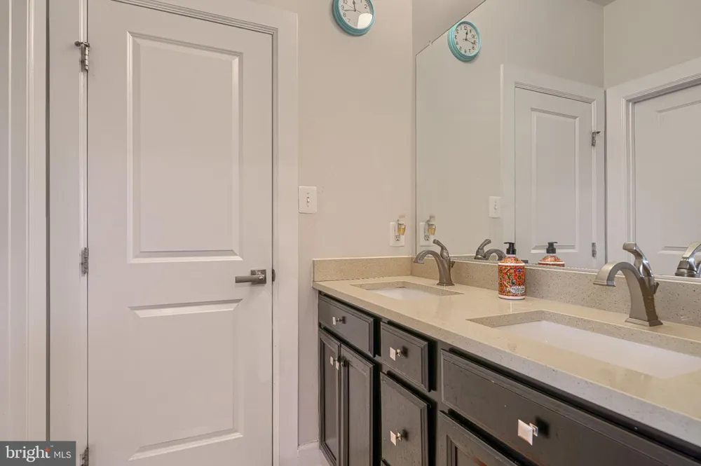 7142 STARMOUNT WAY New Market, MD 21774