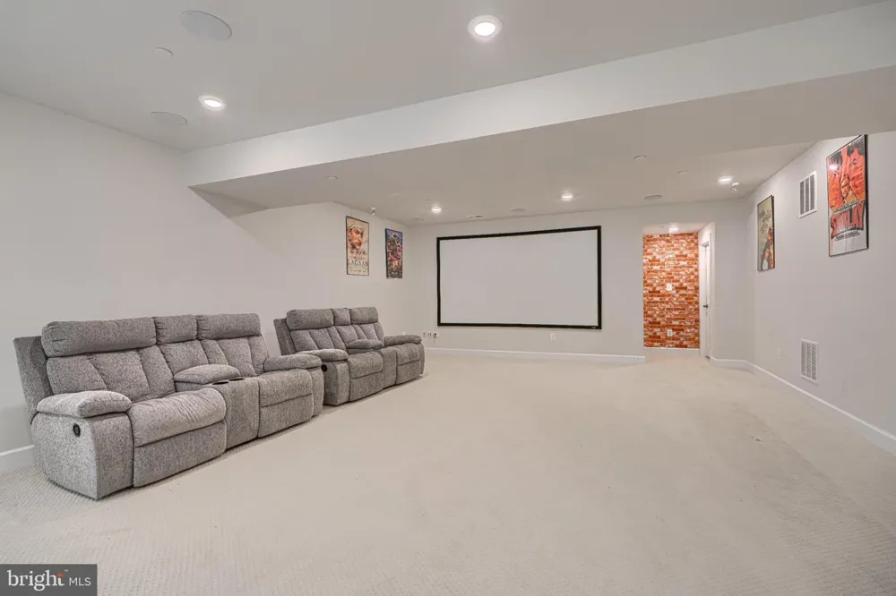 7142 STARMOUNT WAY New Market, MD 21774