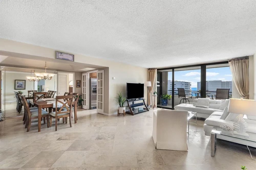 3589 S Ocean Boulevard #703 South Palm Beach, FL 33480