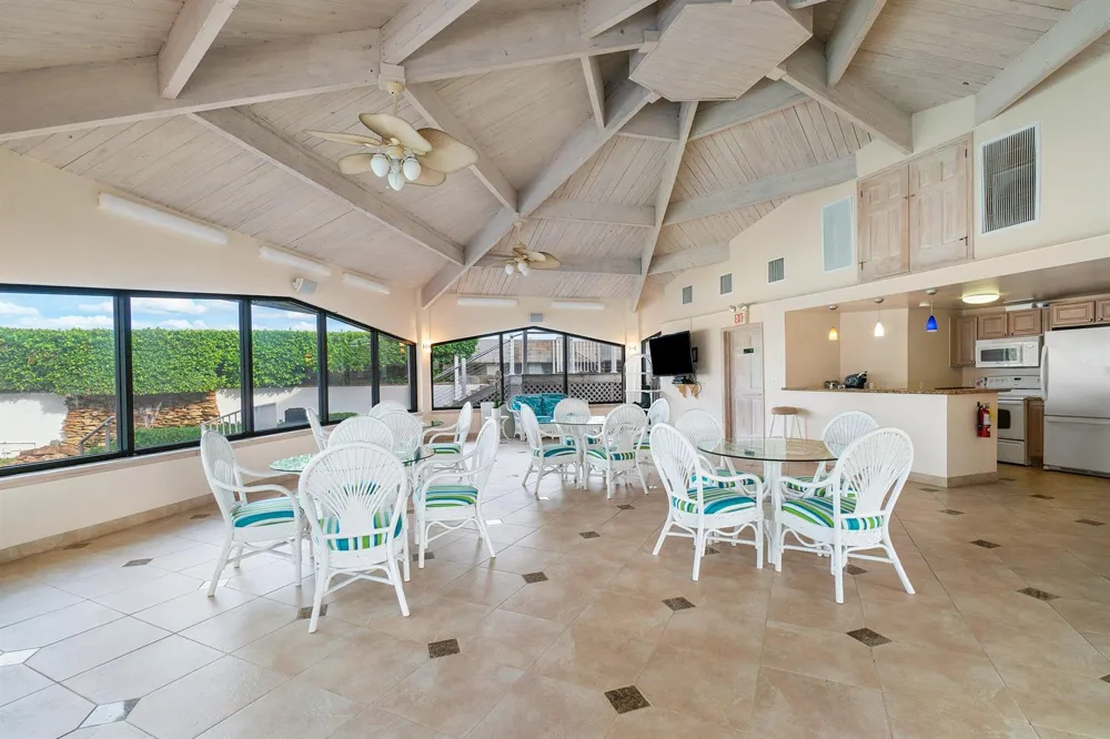 3589 S Ocean Boulevard #703 South Palm Beach, FL 33480