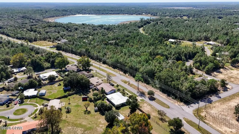 8 Shenandoah Boulevard Chipley, FL 32428
