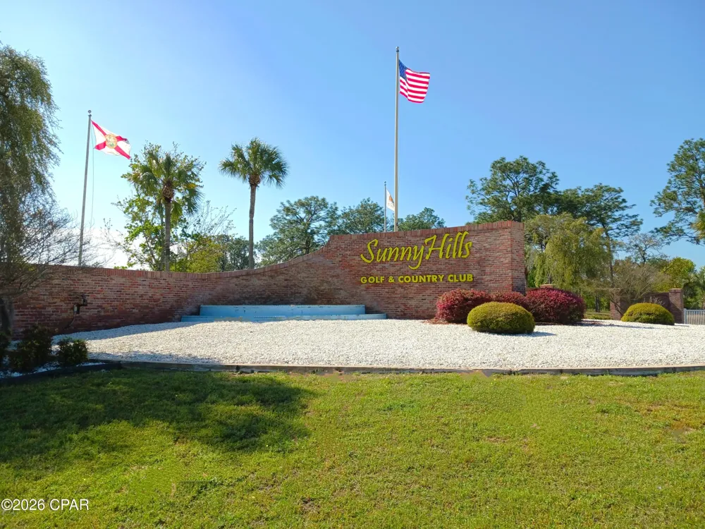 8 Shenandoah Boulevard Chipley, FL 32428