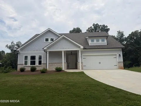 202 Railroad Street