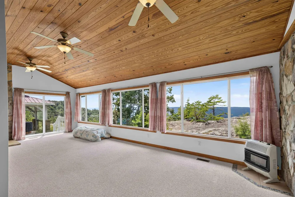 1981 Porch Rock Road Pikeville, TN 37367