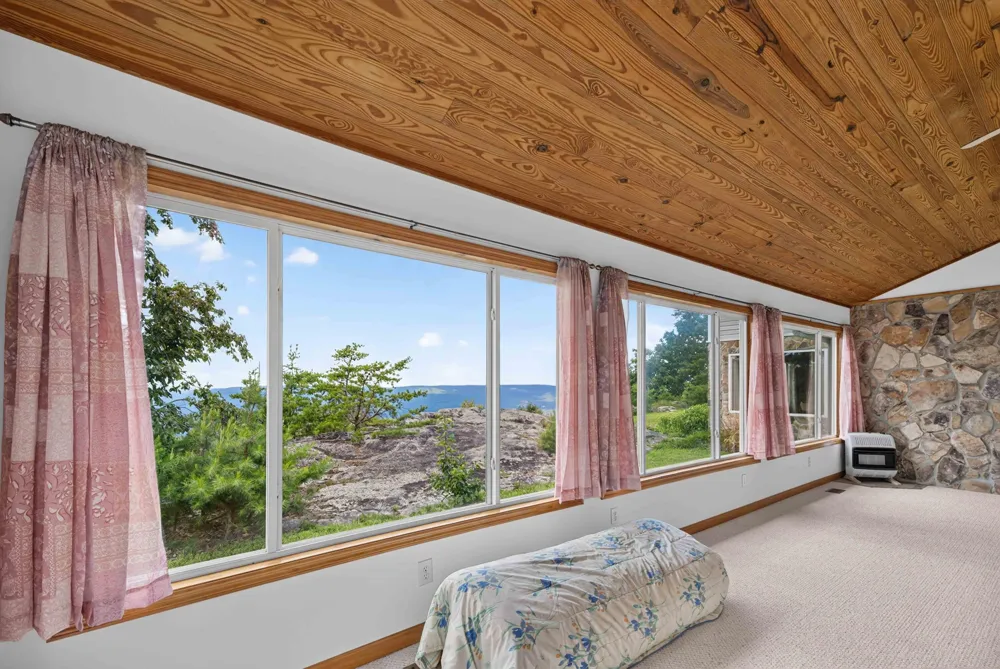 1981 Porch Rock Road Pikeville, TN 37367