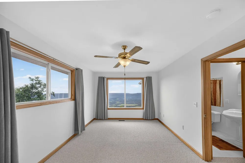 1981 Porch Rock Road Pikeville, TN 37367