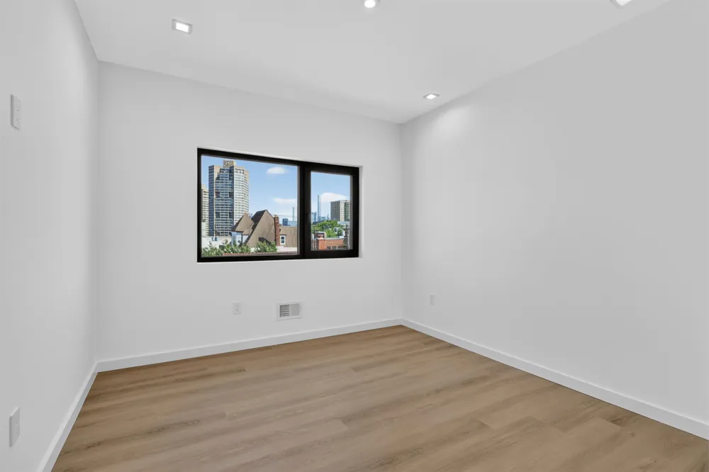 114 69TH ST Guttenberg, NJ 07093