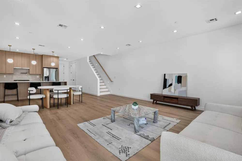 114 69TH ST Guttenberg, NJ 07093