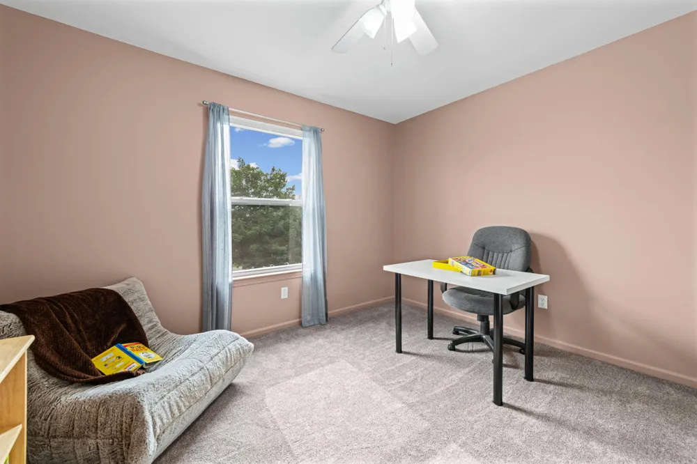 20903 Oak Tree Drive South Lyon, MI 48178