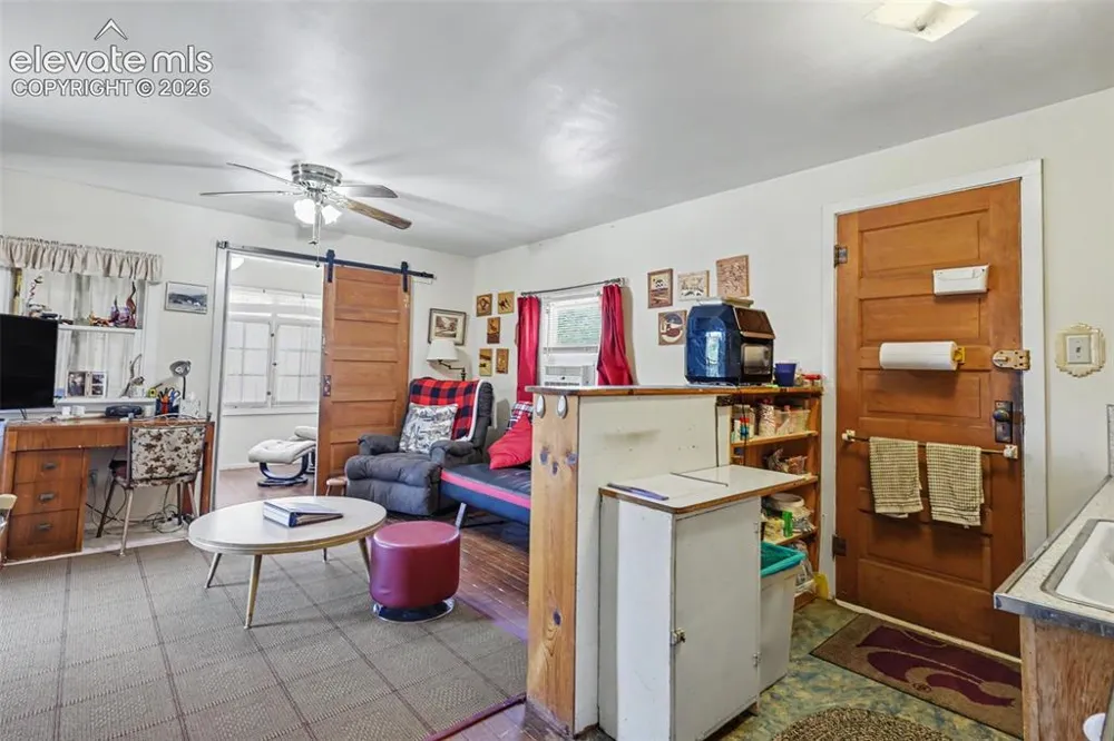 233 Plainview Place Manitou Springs, CO 80829