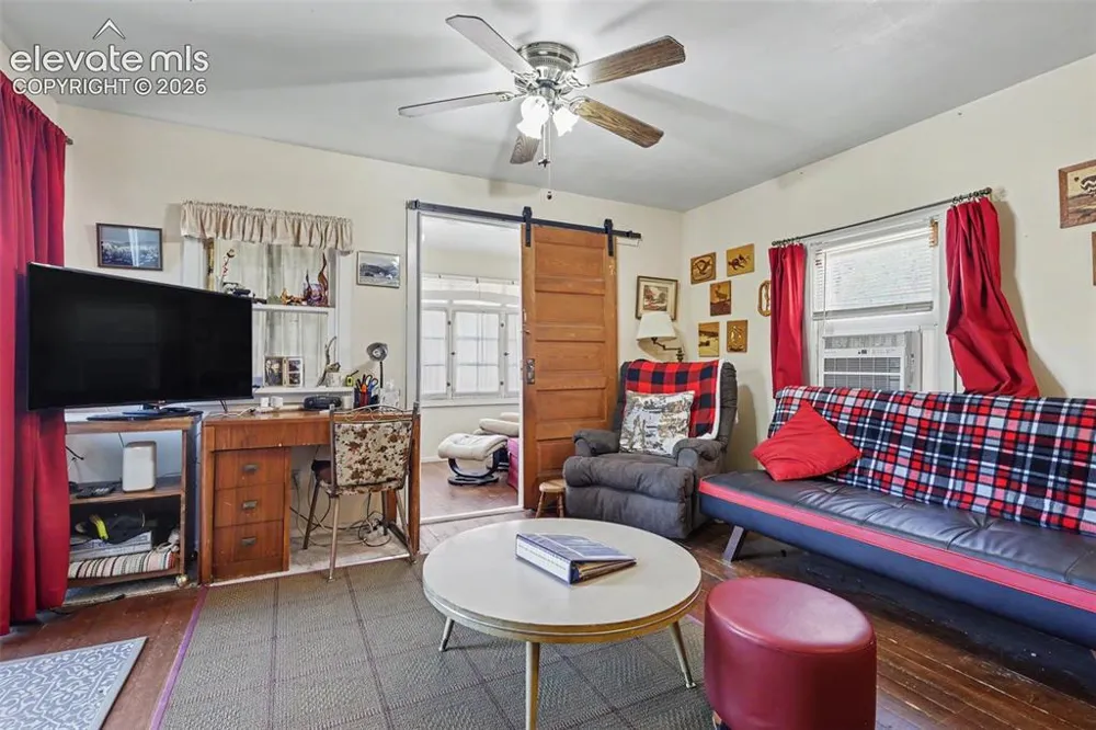 233 Plainview Place Manitou Springs, CO 80829