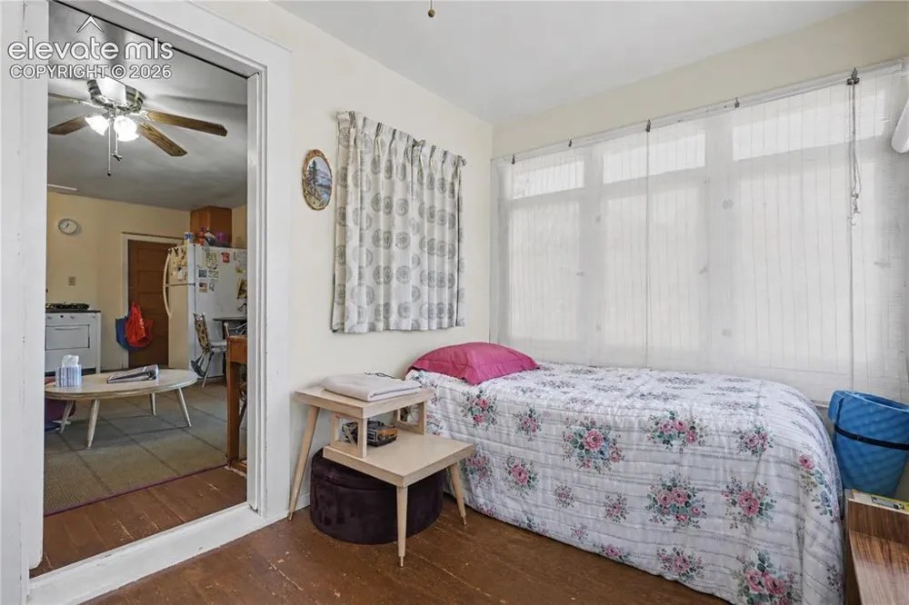 233 Plainview Place Manitou Springs, CO 80829