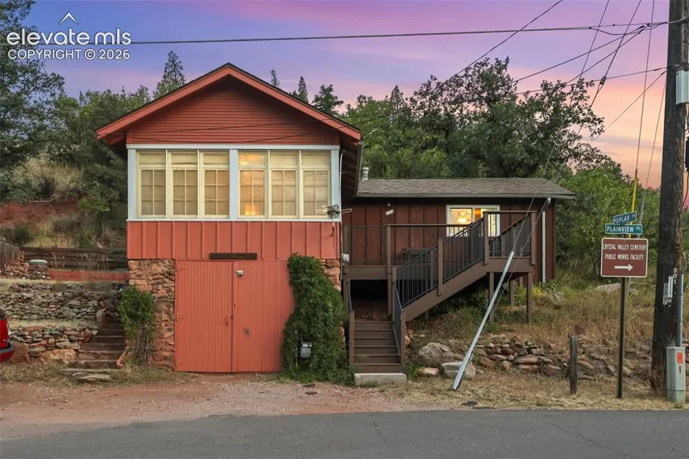 233 Plainview Place Manitou Springs, CO 80829