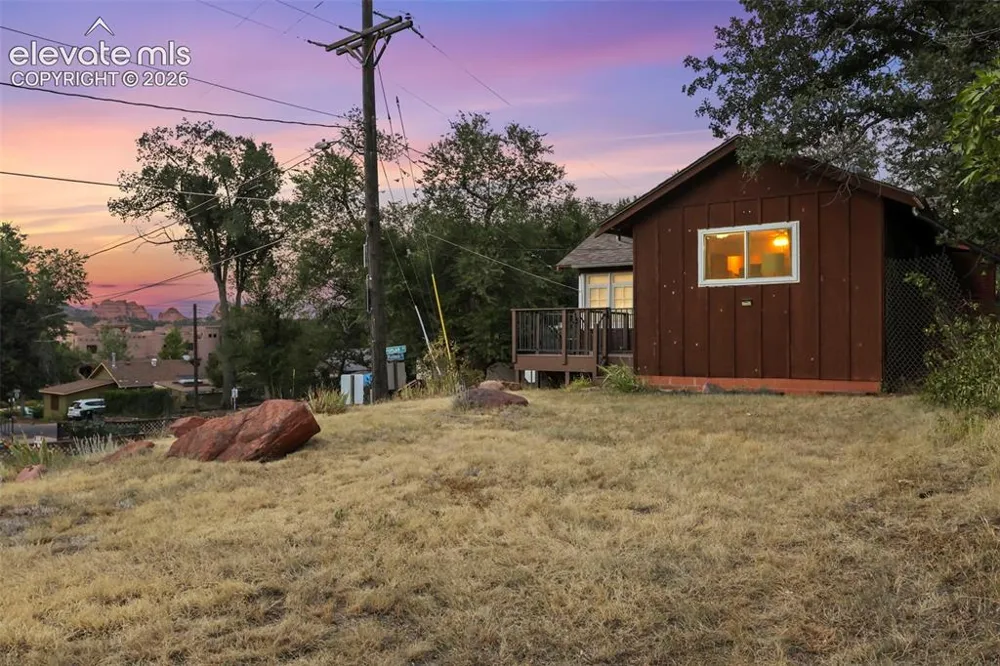233 Plainview Place Manitou Springs, CO 80829