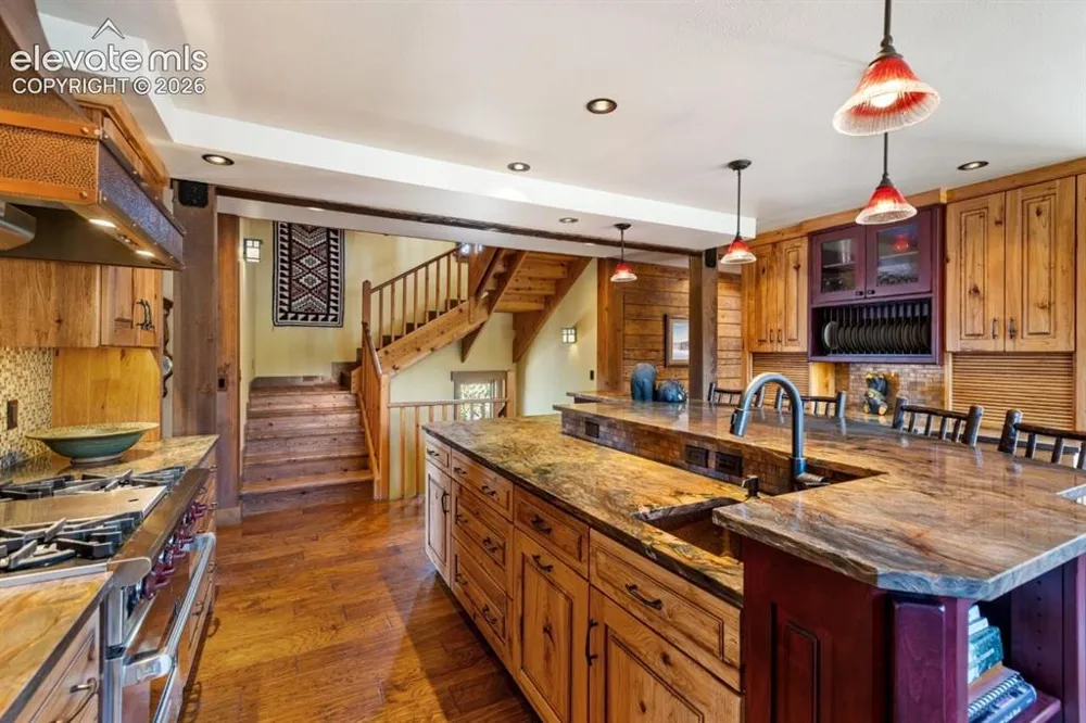 2416 Aspen Meadows Lane Guffey, CO 80820