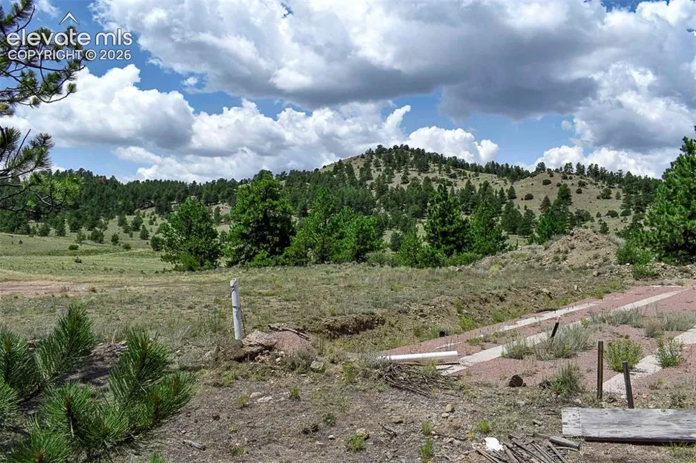 376 Copeland Road Guffey, CO 80820