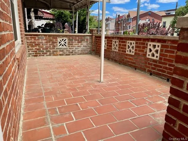 50-56 43rd Street Woodside, NY 11377