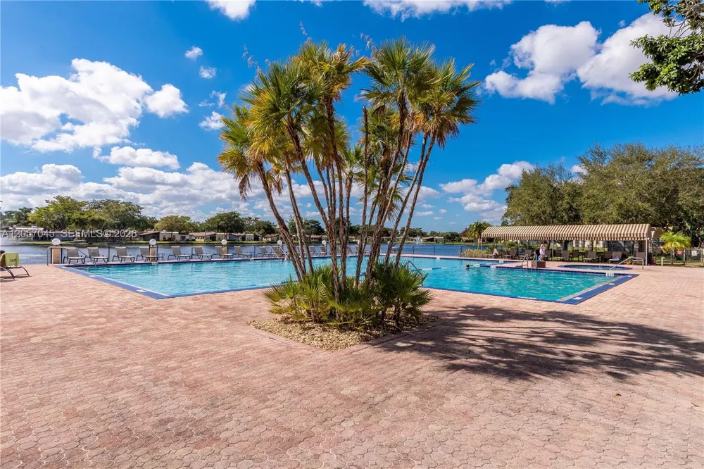 100 Ashbury Rd #107 Hollywood, FL 33024