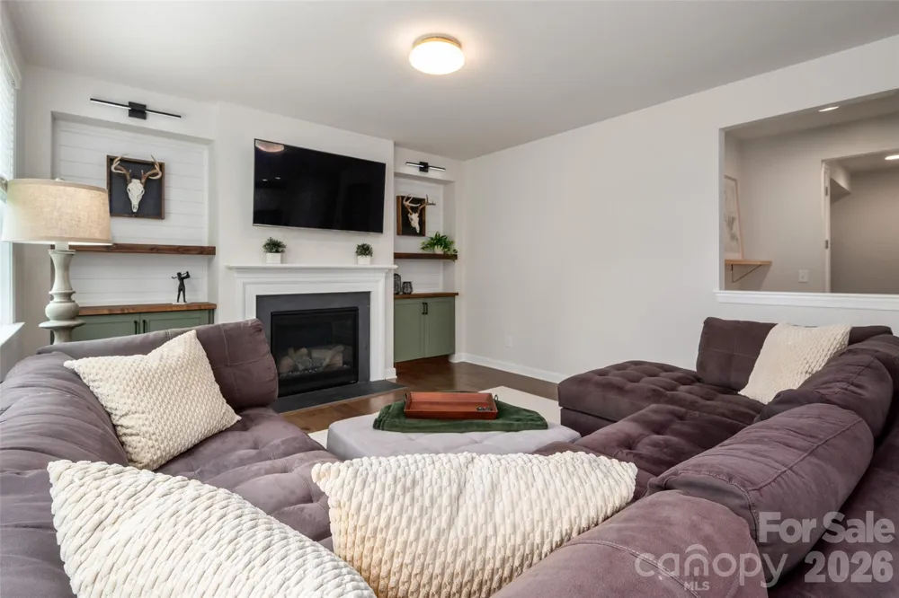 438 Sandbar Point Clover, SC 29710