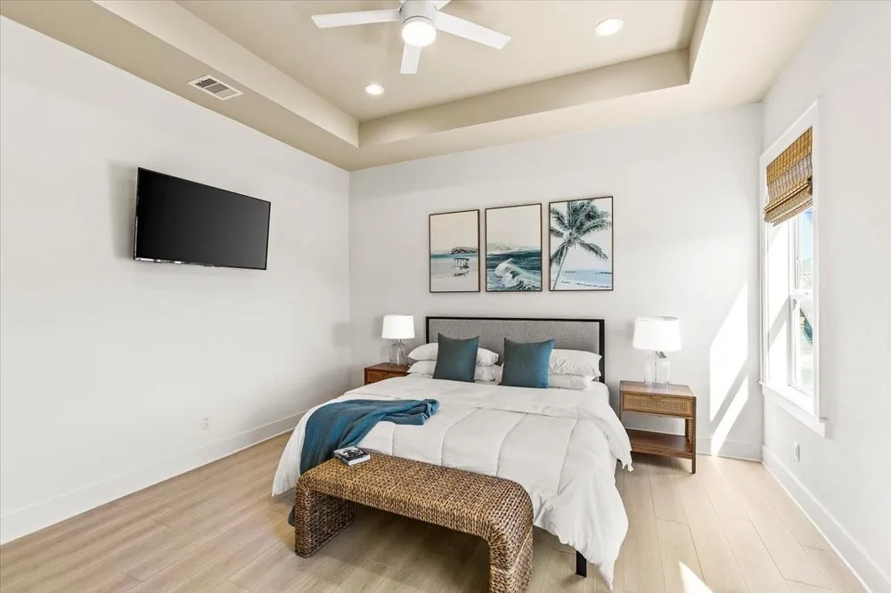 950 Sue Drive Crystal Beach, TX 77650