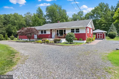 28 SKEET ROAD