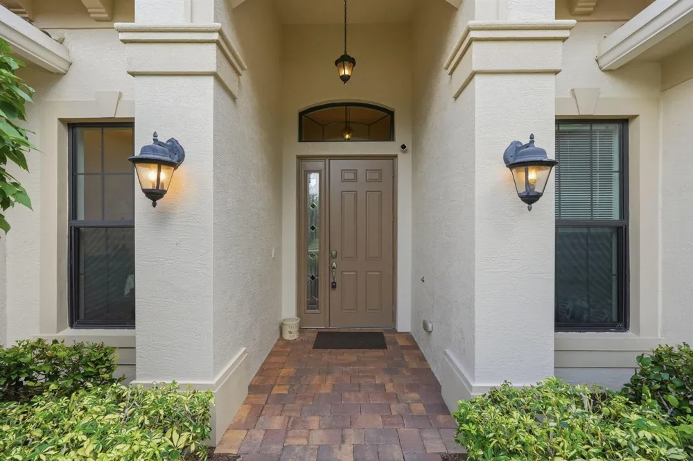 2553 NW CRYSTAL LAKE DRIVE NW Jensen Beach, FL 34957