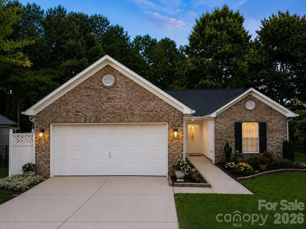 212 Chestnut Avenue Tega Cay, SC 29708
