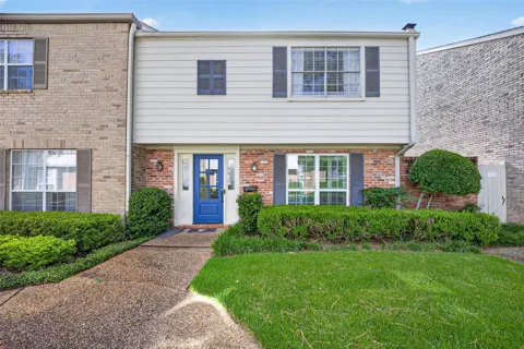 12618 Huntingwick Drive #100