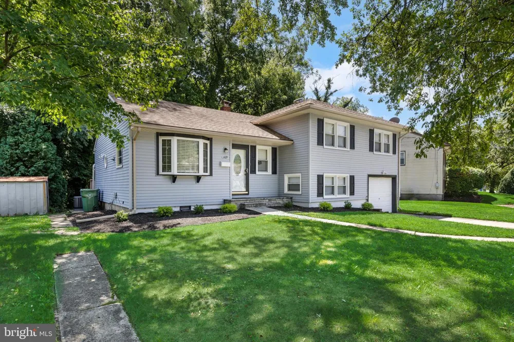 103 KENWOOD DRIVE Cherry Hill, NJ 08034