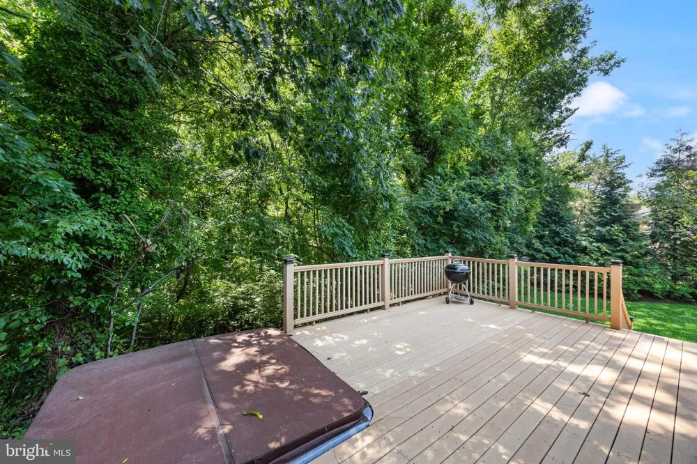 103 KENWOOD DRIVE Cherry Hill, NJ 08034