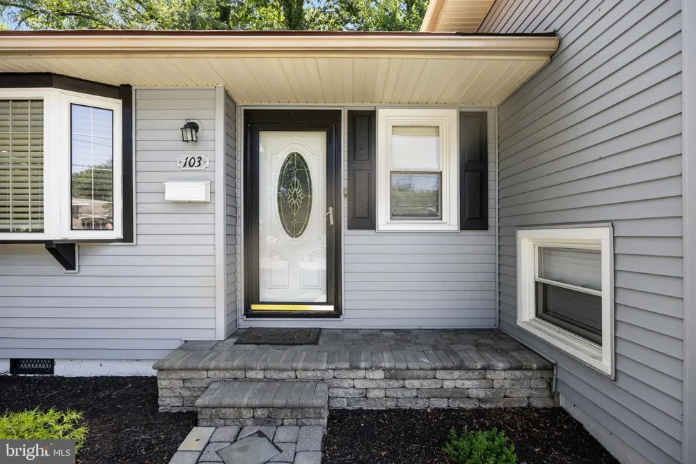 103 KENWOOD DRIVE Cherry Hill, NJ 08034