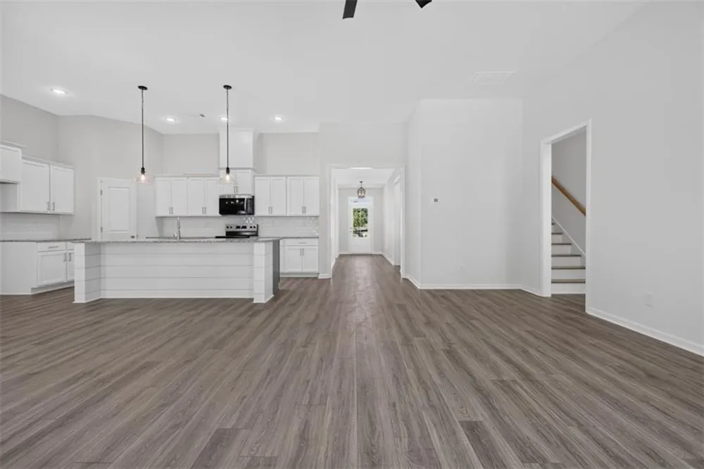 2018 Oconee Bluff Drive Athens, GA 30601