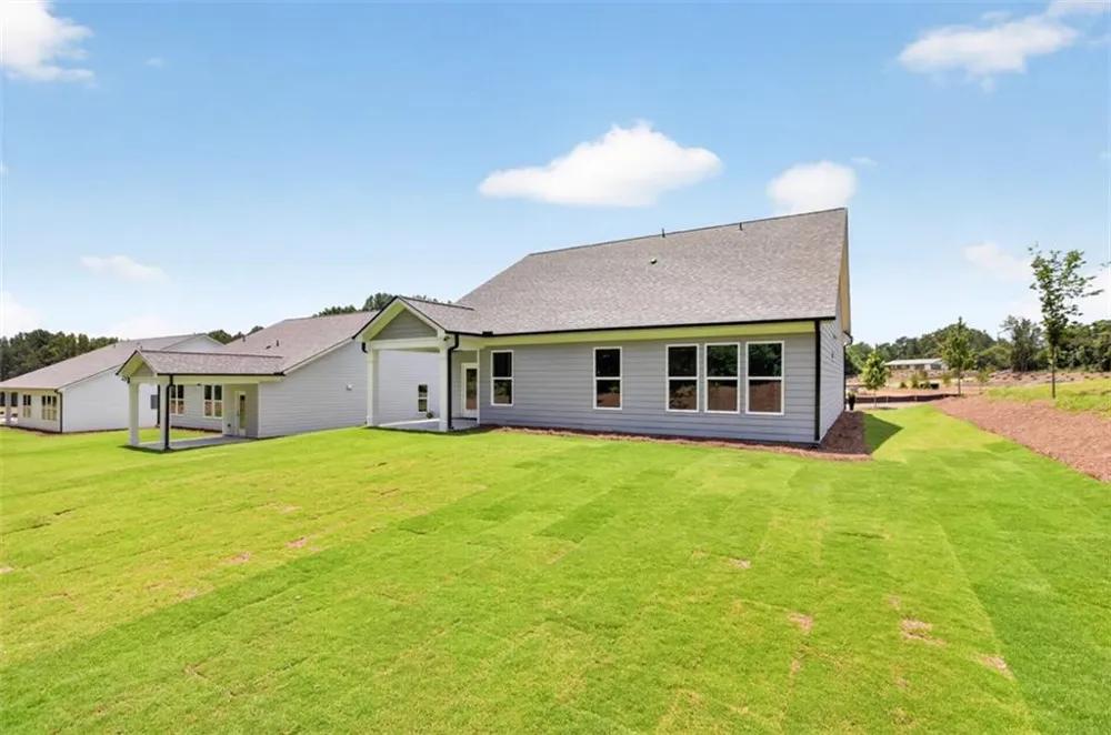 2018 Oconee Bluff Drive Athens, GA 30601