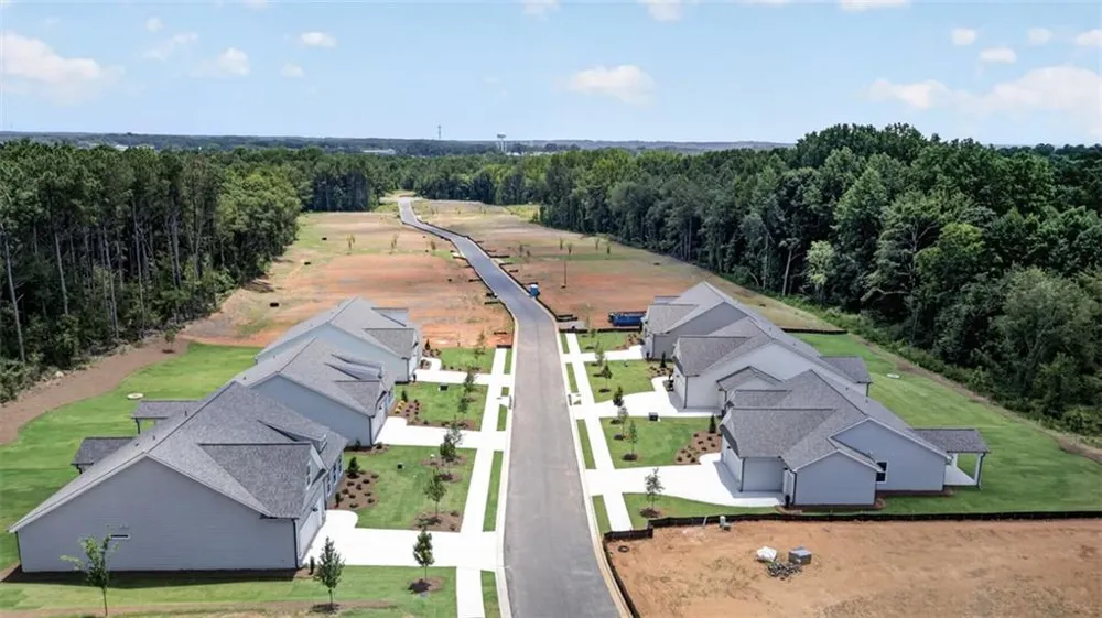 2018 Oconee Bluff Drive Athens, GA 30601