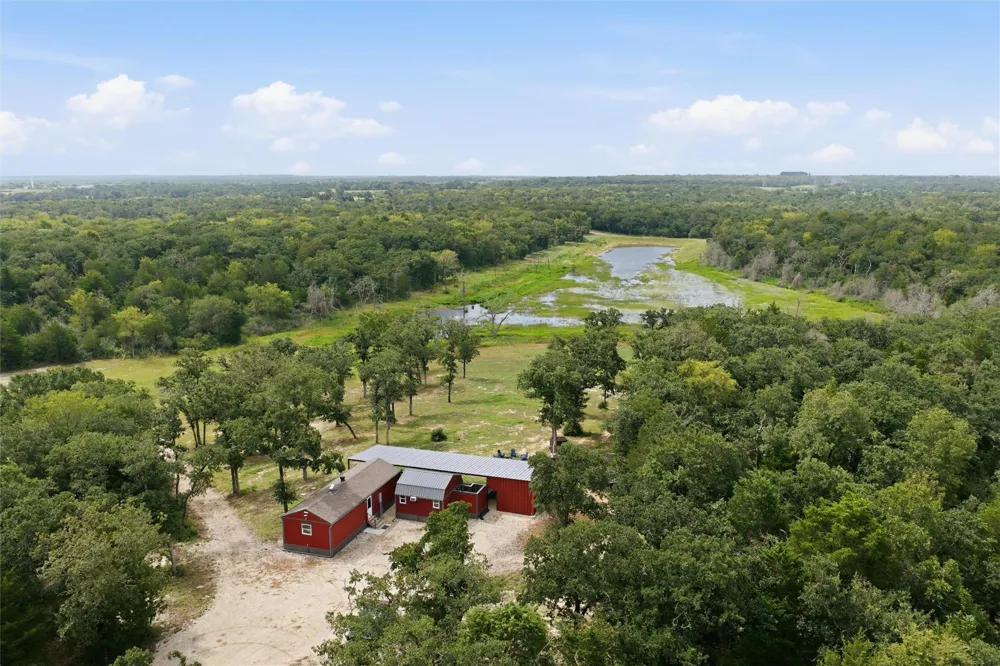 429 Lcr 787 Groesbeck, TX 76642
