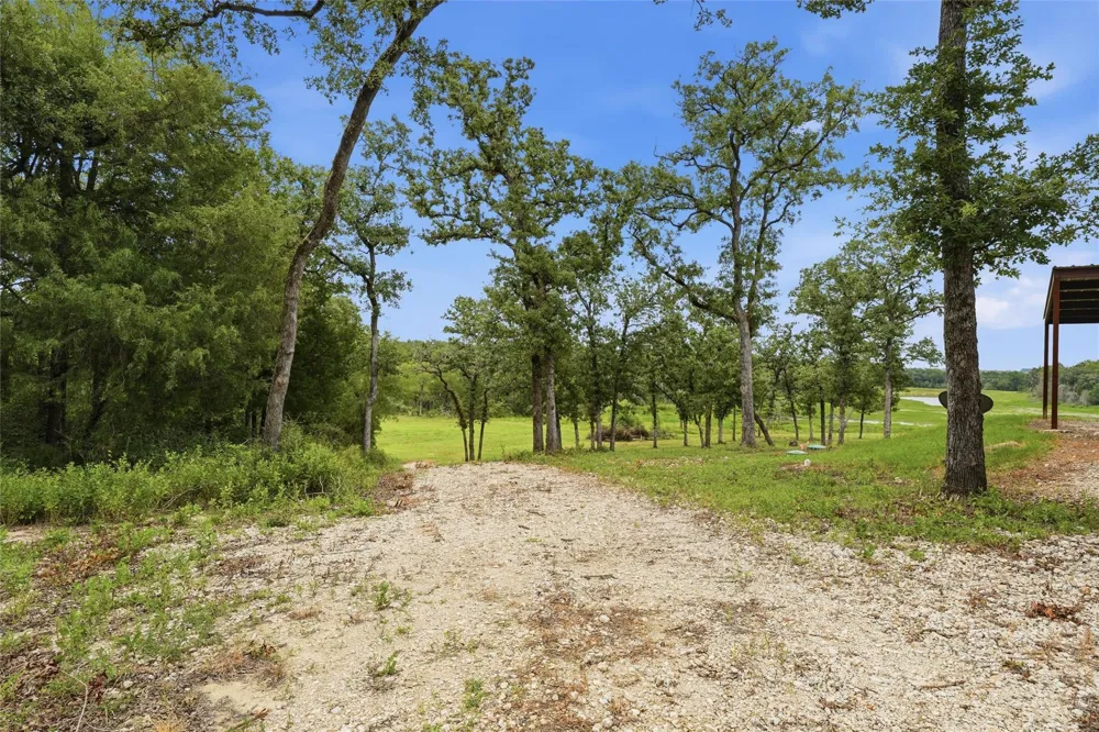429 Lcr 787 Groesbeck, TX 76642